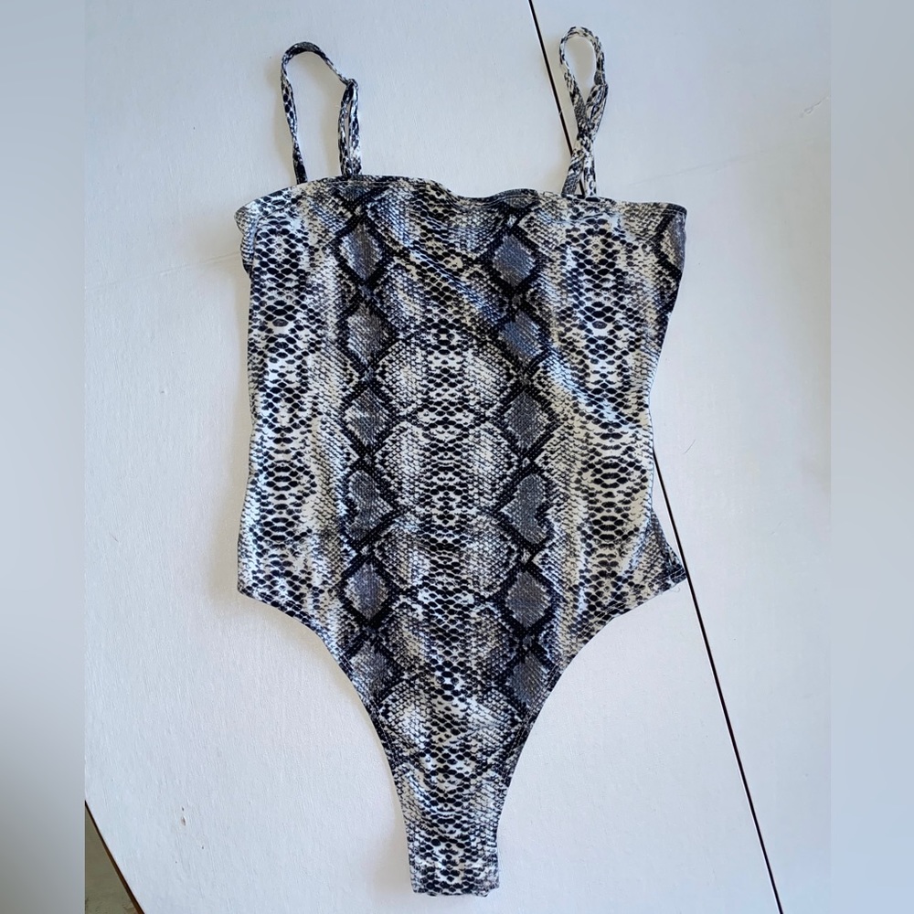 Snakeskin Tank Top Body Suit Size M